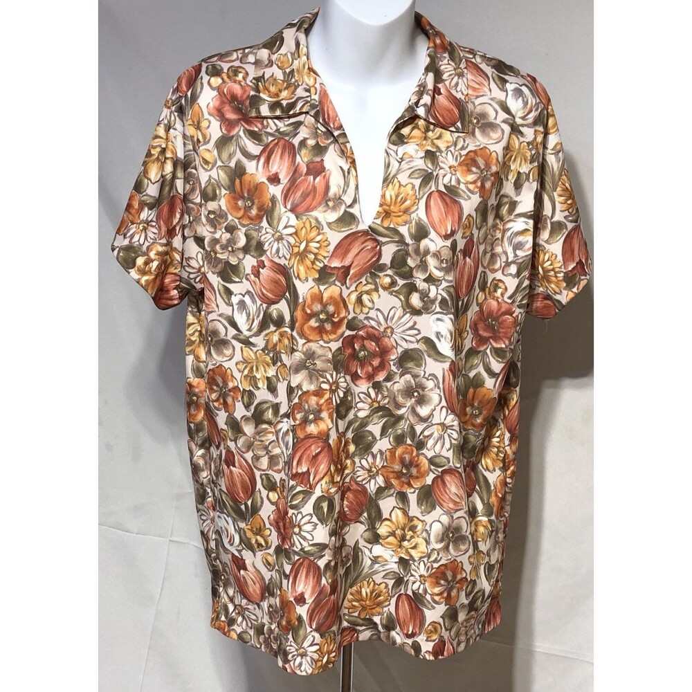 Vintage top L Multi floral Cottage Shortsleeve V Neck Collar ShortSleeve Retro